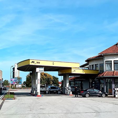 Motel Gas-Petrol Samac Bosanski Samac Luaran gambar