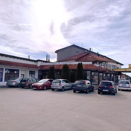 Motel Gas-Petrol Samac Bosanski Samac Luaran gambar